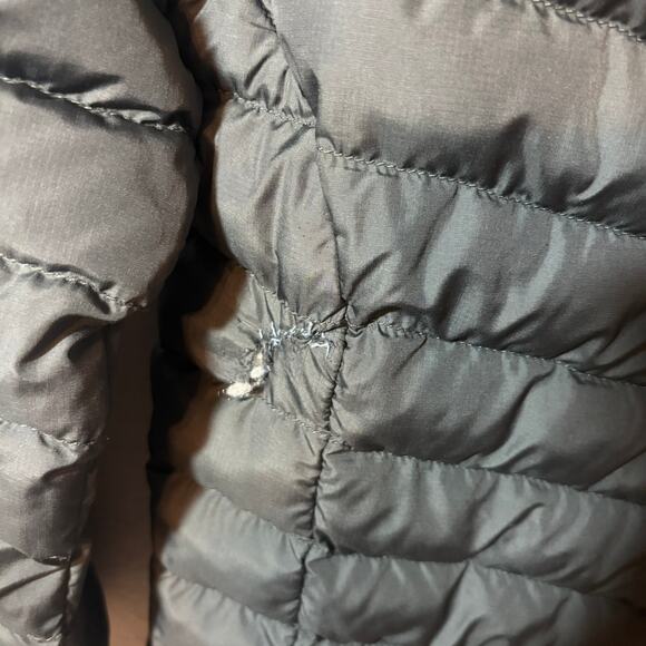 Polo Ralph Lauren Kids Size M 10-12 Puffer Jacket Gray Quilted Lightweight FLAW - Picture 5 of 9